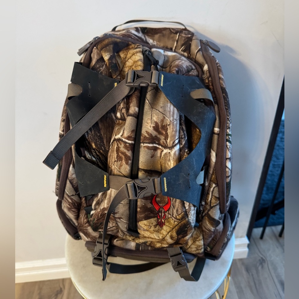 Badlands Hunting Backpack - Picture 2 of 8